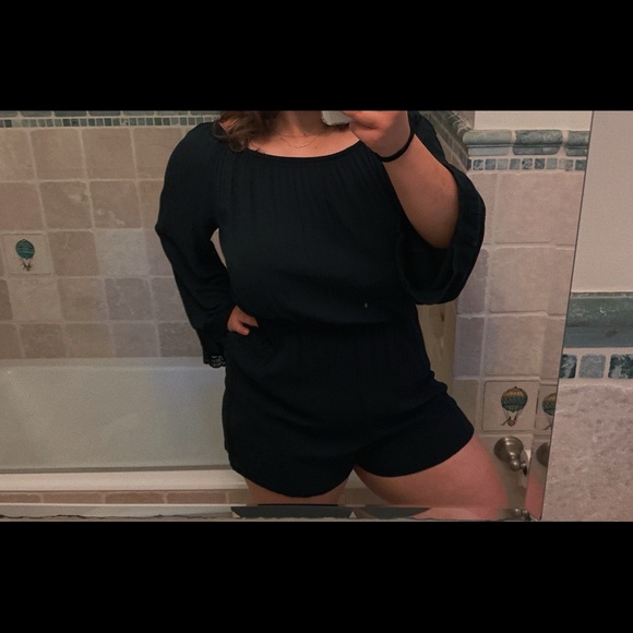 Black romper - Picture 2 of 3